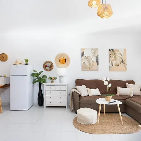 Home2book Stylish Pool & Terrace, Club * 圣米格尔德阿沃纳