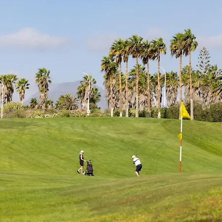 Home2book Stylish Pool & Terrace, Club 圣米格尔德阿沃纳