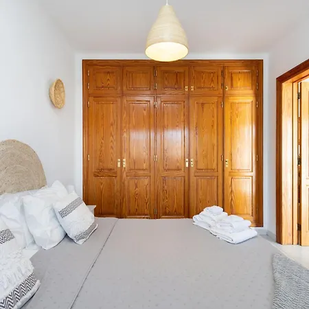 Home2book Stylish Pool & Terrace, Club 圣米格尔德阿沃纳